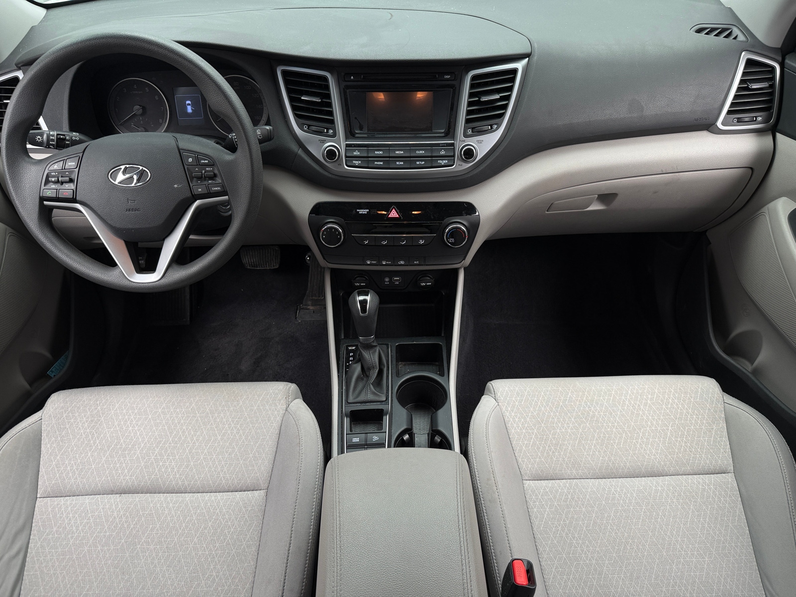 Thumbnail: 2017 Hyundai Tucson - 3