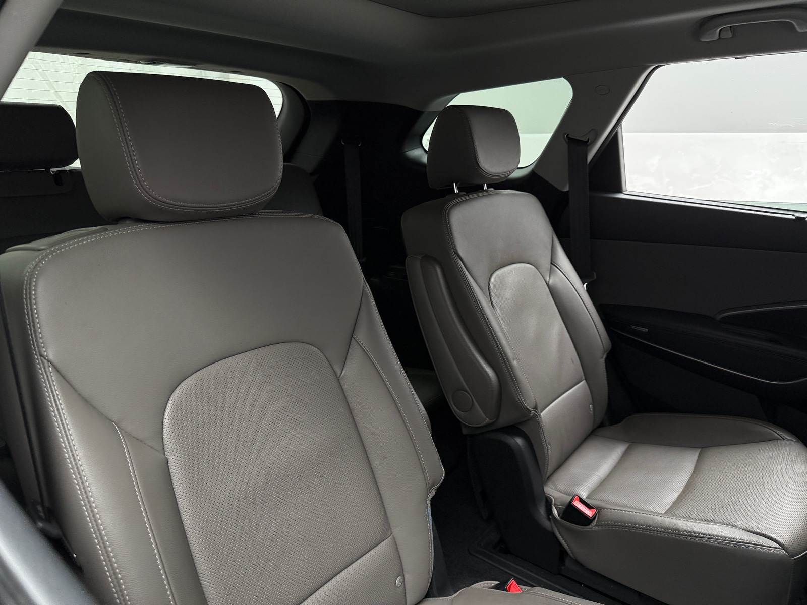 Thumbnail: 2018 Hyundai Santa Fe - 5