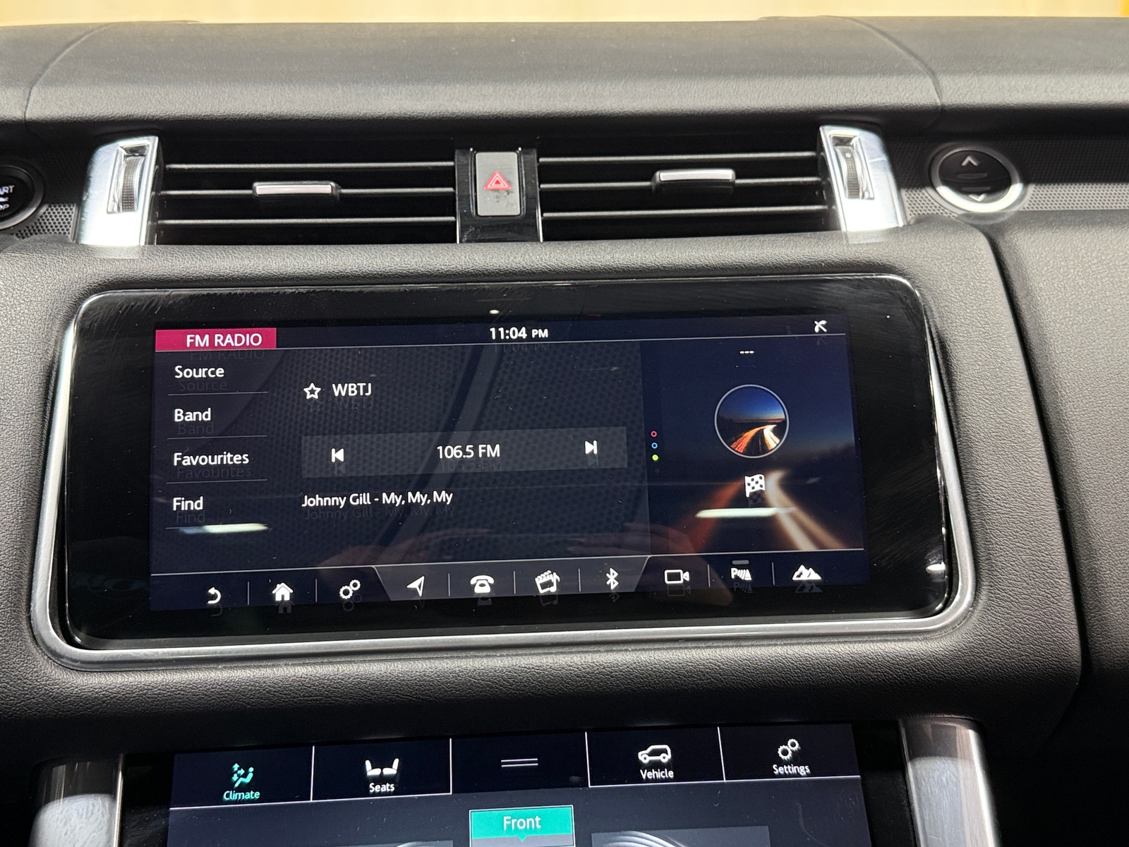 Thumbnail: 2022 Land Rover Range Rover Sport - 3