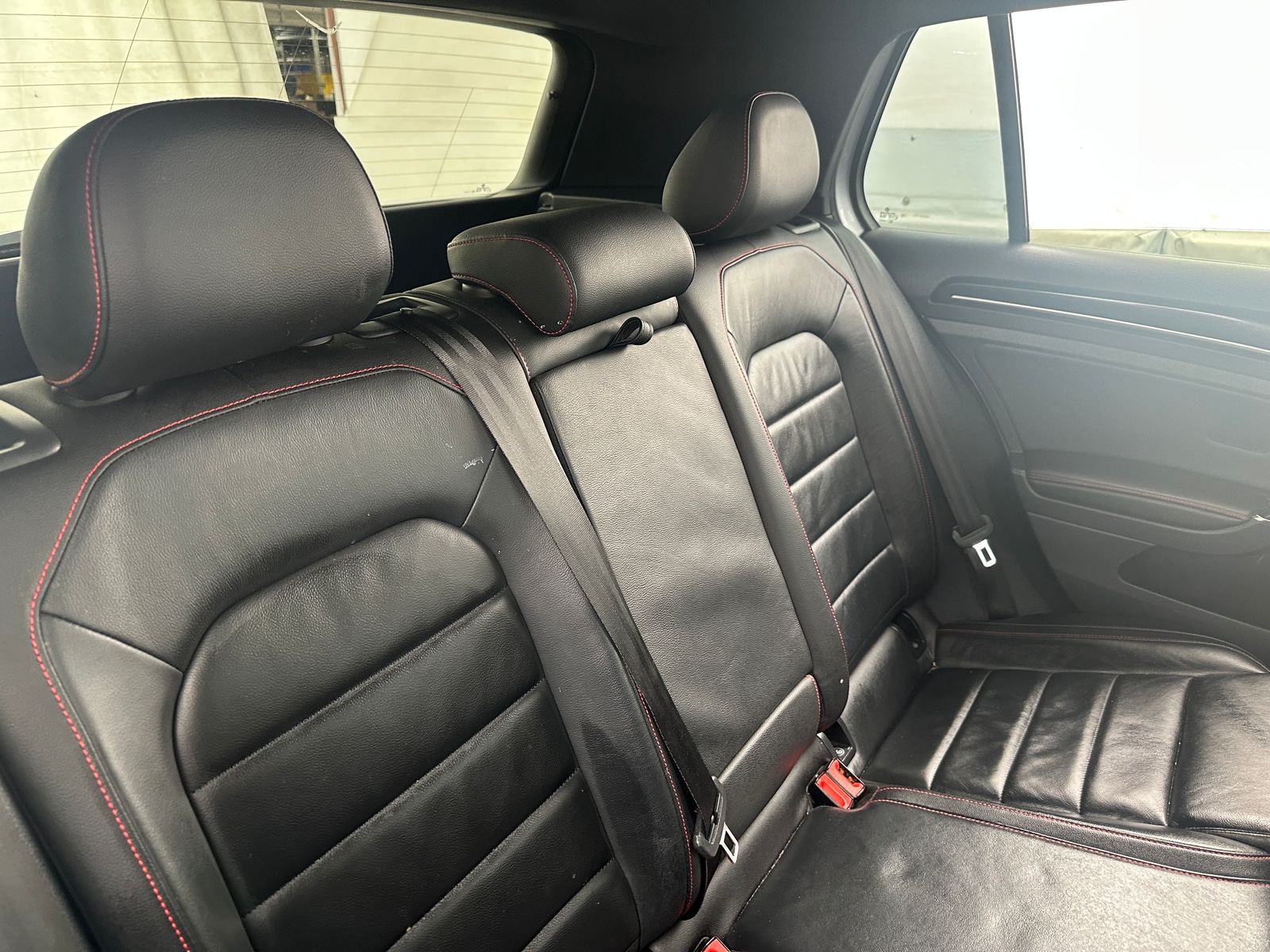 Thumbnail: 2017 Volkswagen Golf - 5