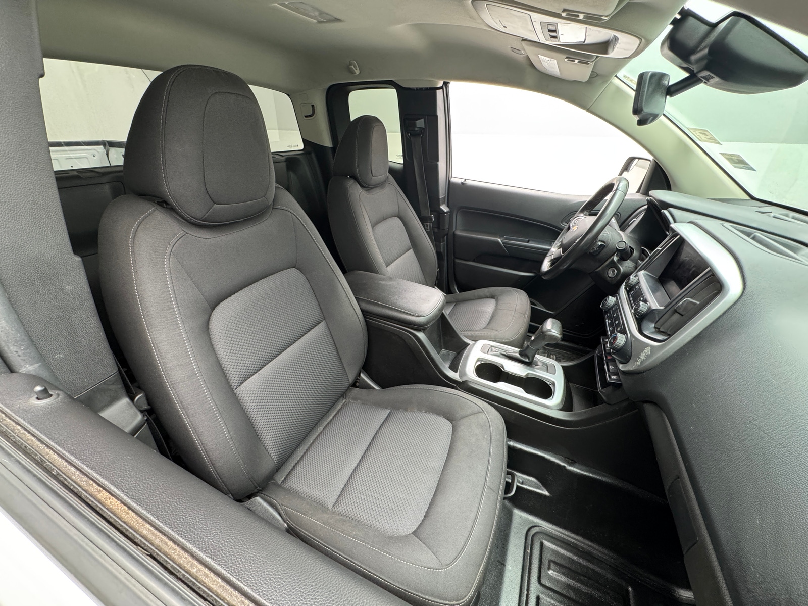 Thumbnail: 2021 Chevrolet Colorado - 2