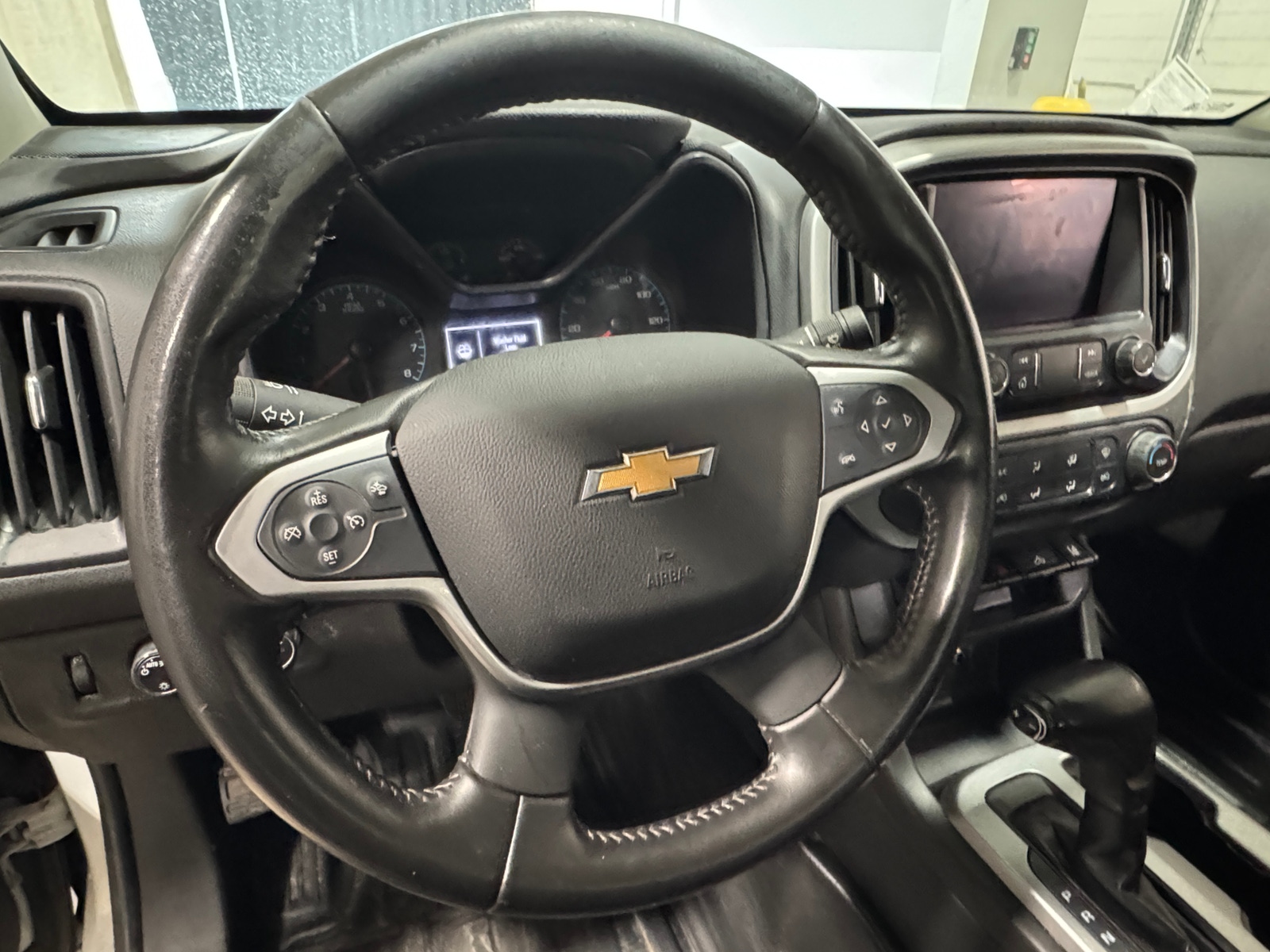 Thumbnail: 2021 Chevrolet Colorado - 5