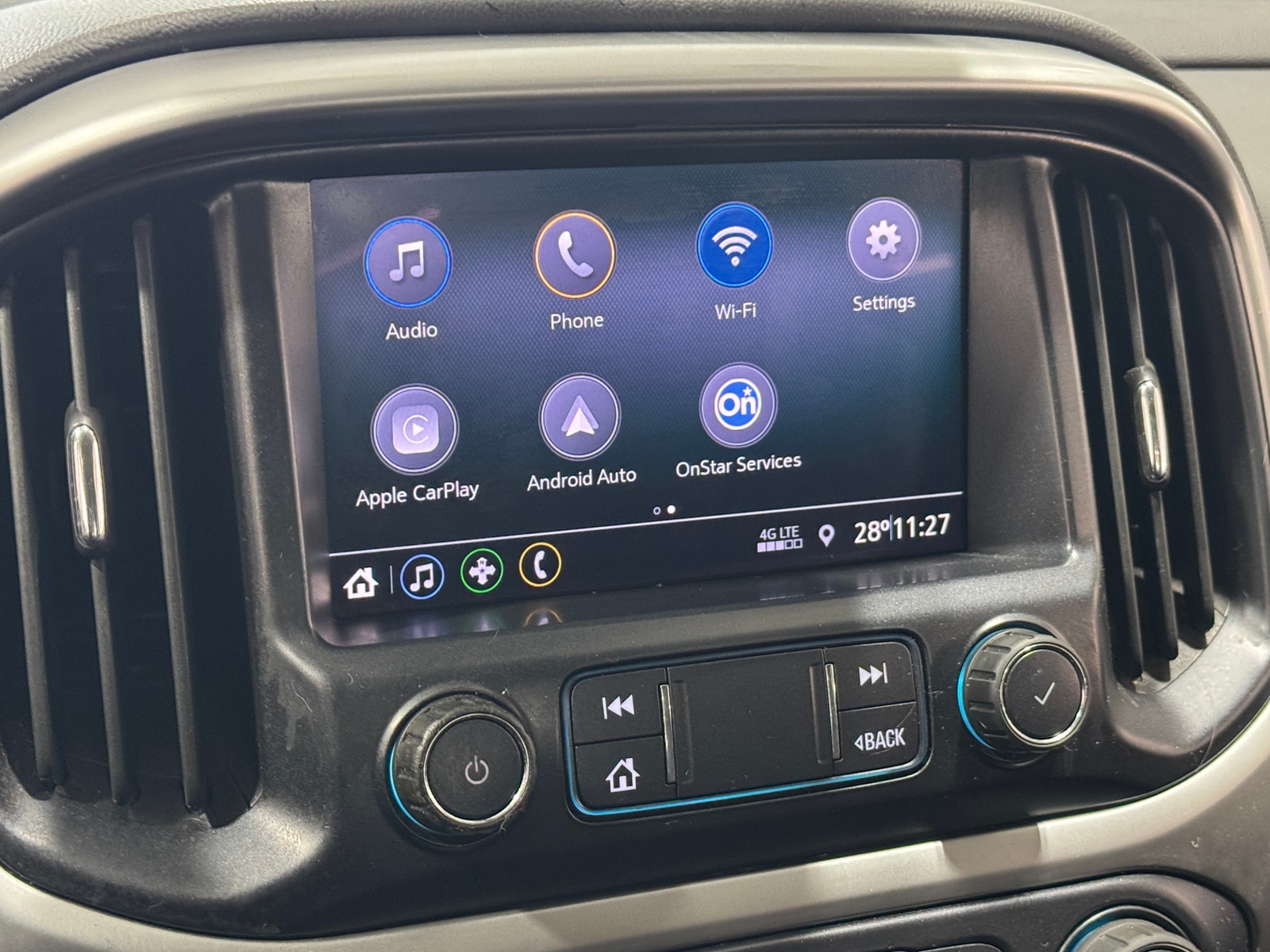 Thumbnail: 2021 Chevrolet Colorado - 4