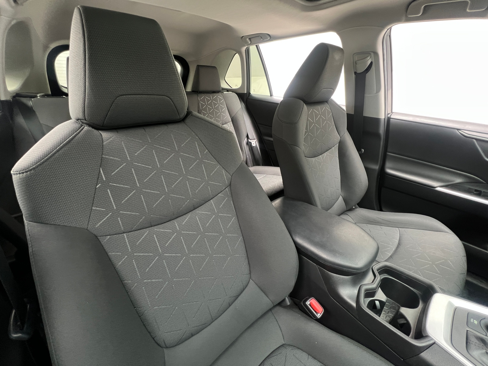 Thumbnail: 2021 Toyota RAV4 - 2