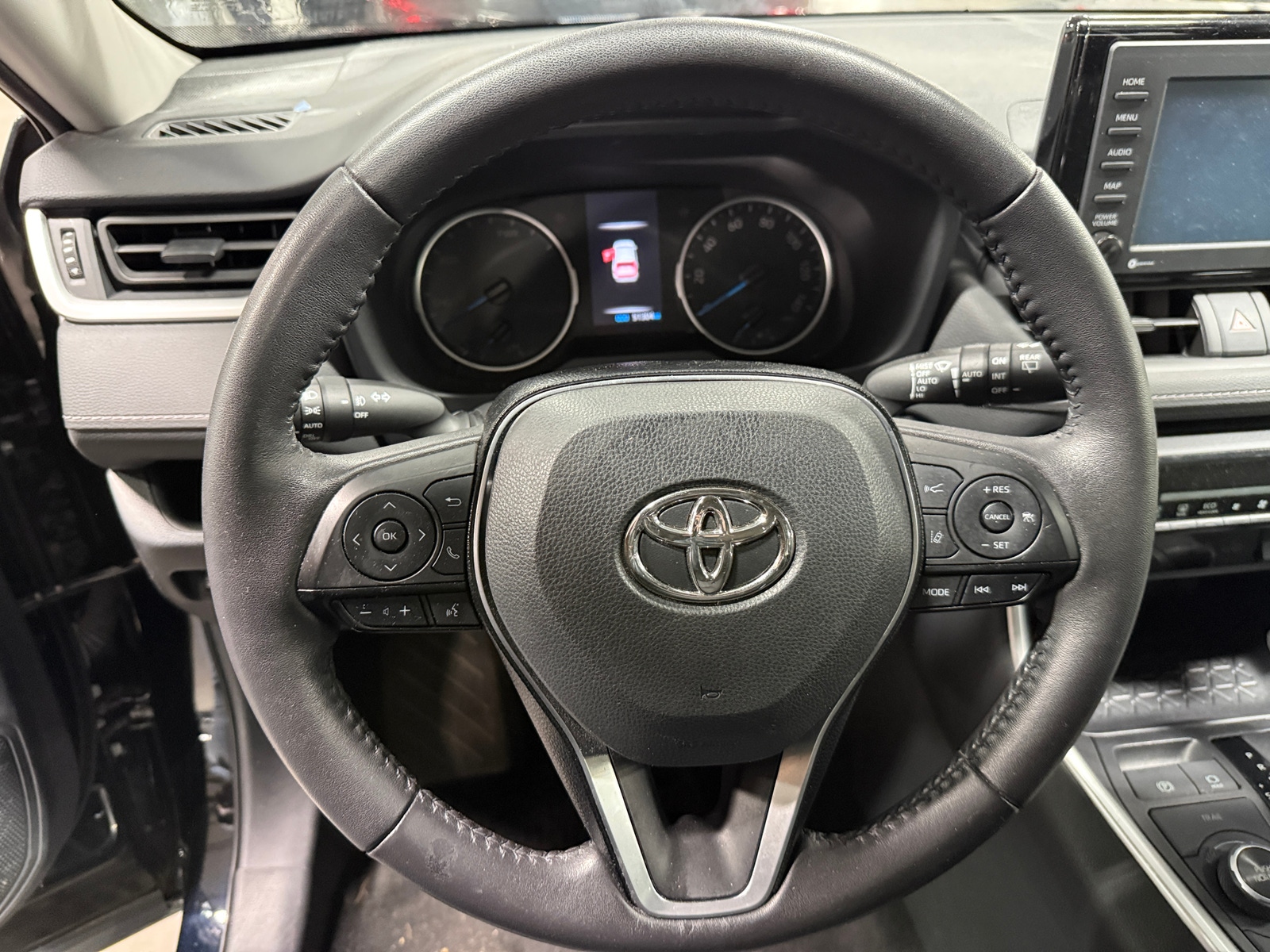 Thumbnail: 2021 Toyota RAV4 - 5