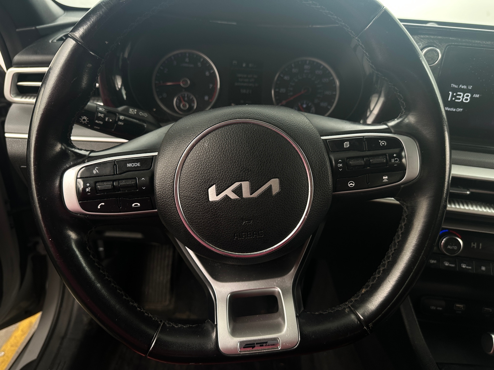 Thumbnail: 2023 Kia K5 - 4