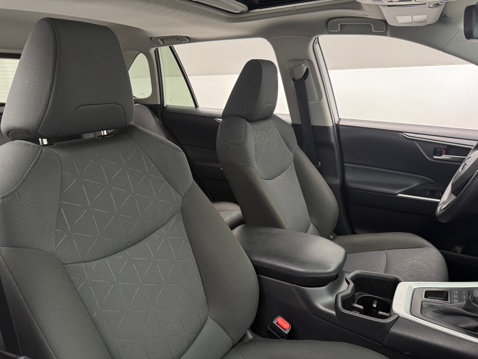 Thumbnail: 2025 Toyota RAV4 - 2