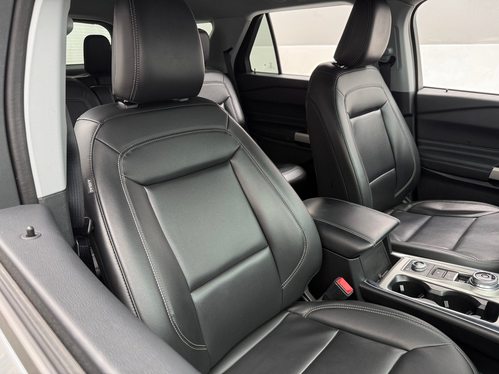 Thumbnail: 2022 Ford Explorer - 2