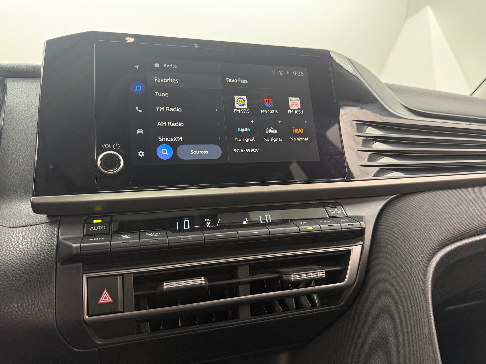 Thumbnail: 2025 Toyota Camry - 4