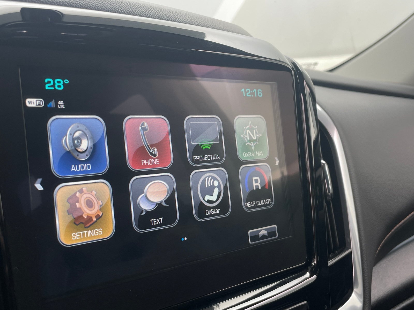 Thumbnail: 2019 Chevrolet Traverse - 3