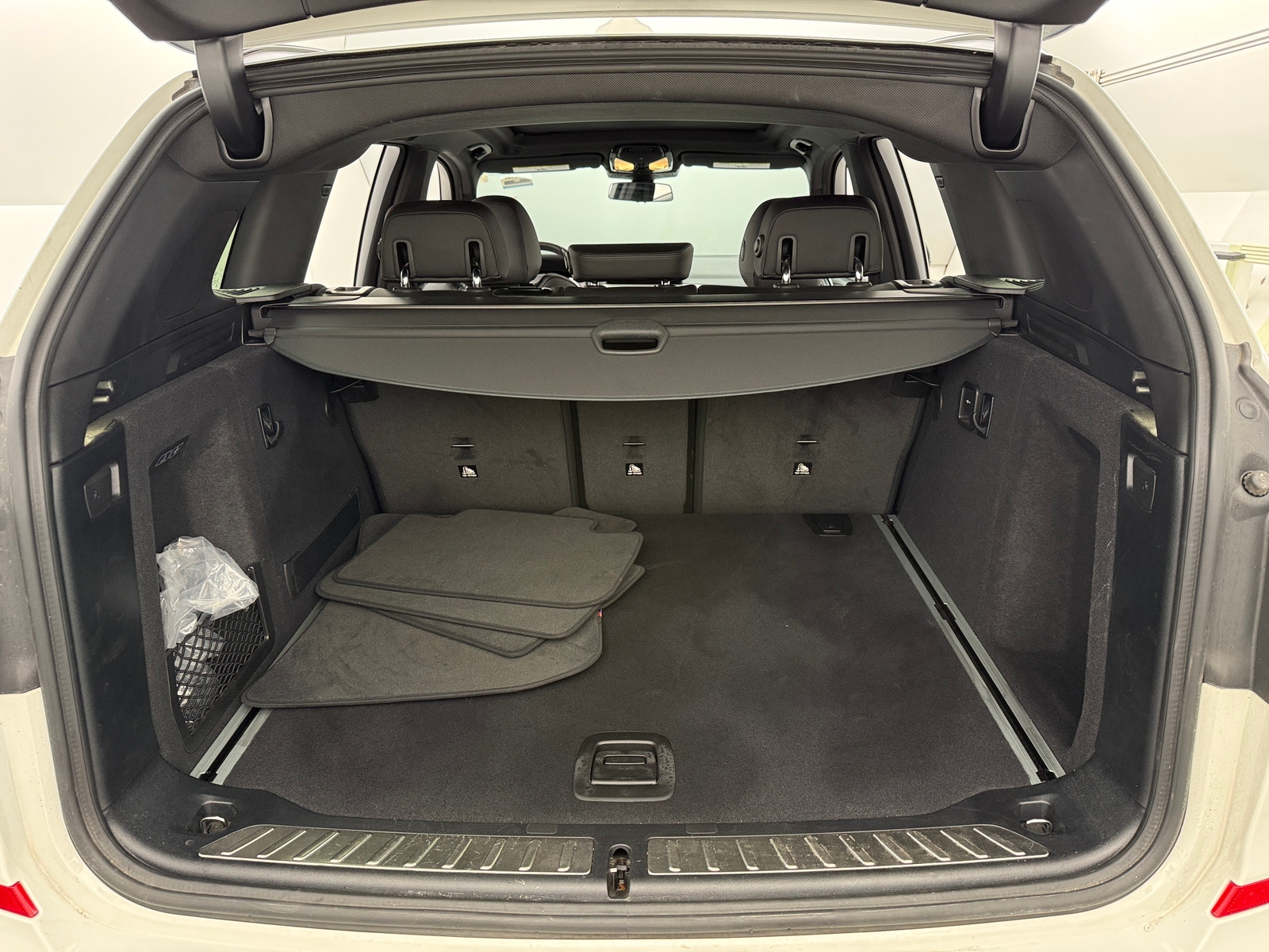 Thumbnail: 2021 BMW X3 - 6