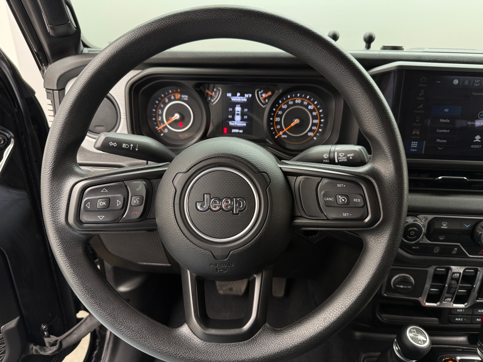 Thumbnail: 2024 Jeep Gladiator - 5