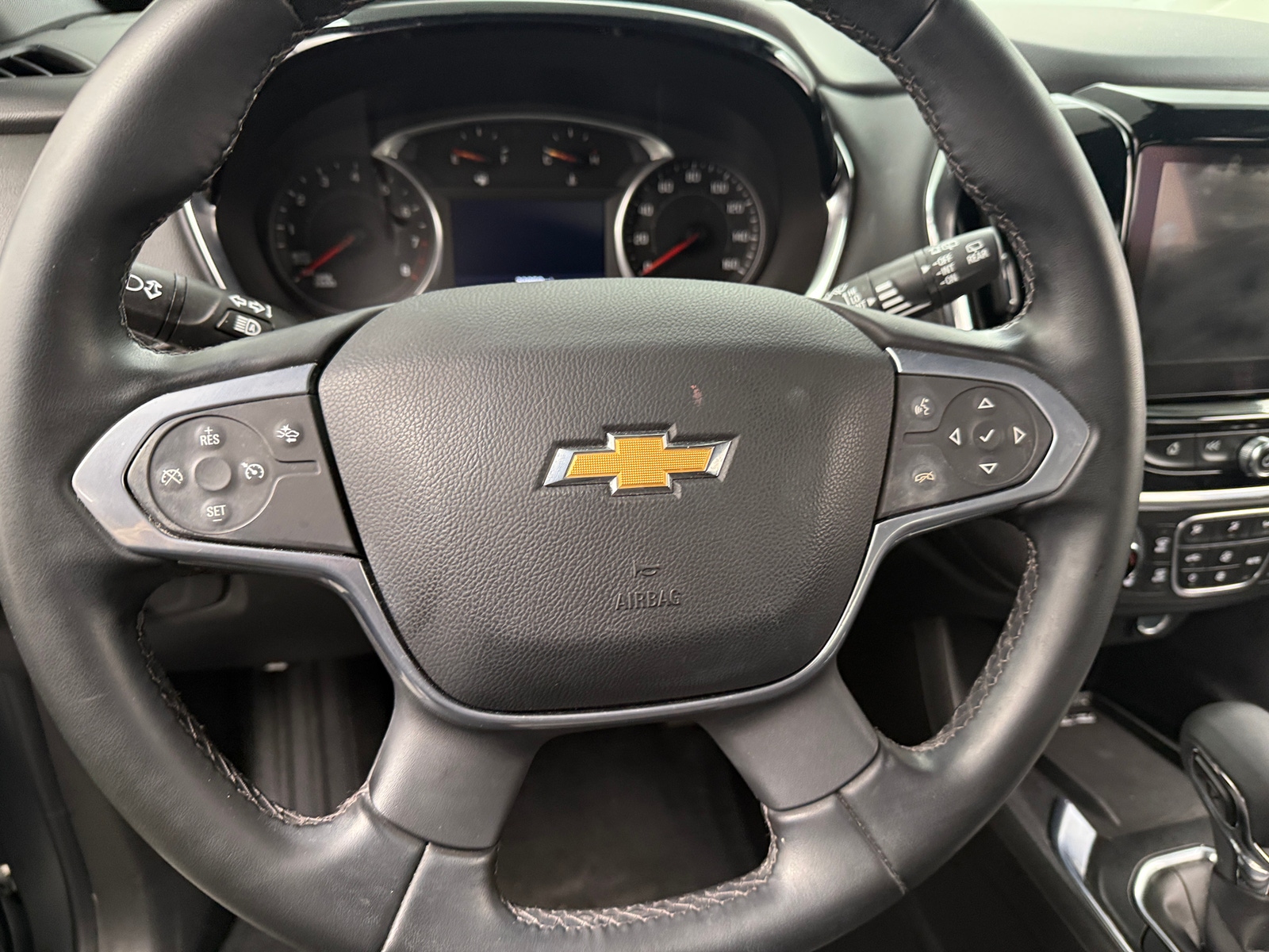 Thumbnail: 2023 Chevrolet Traverse - 5