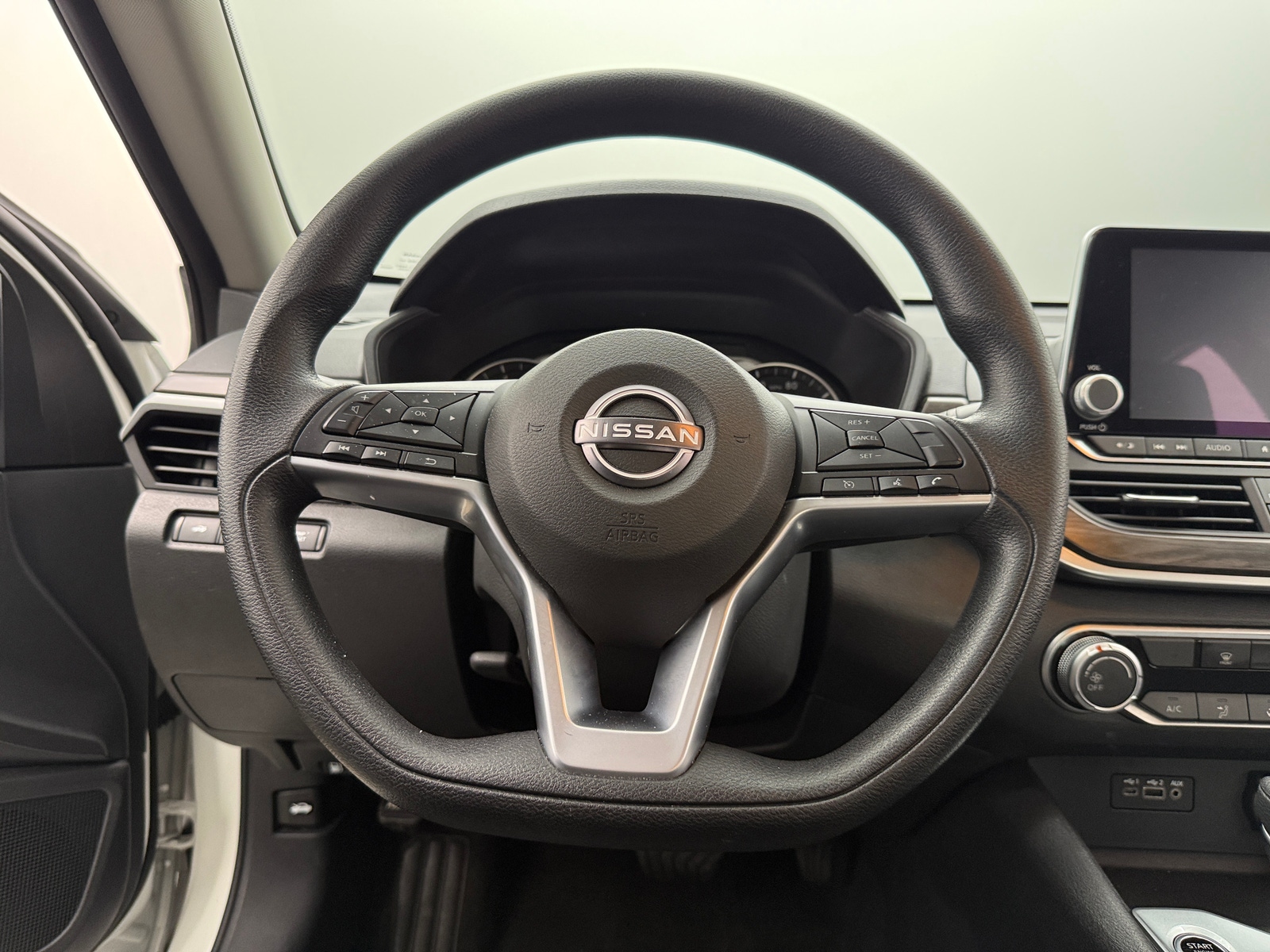 Thumbnail: 2025 Nissan Altima - 5