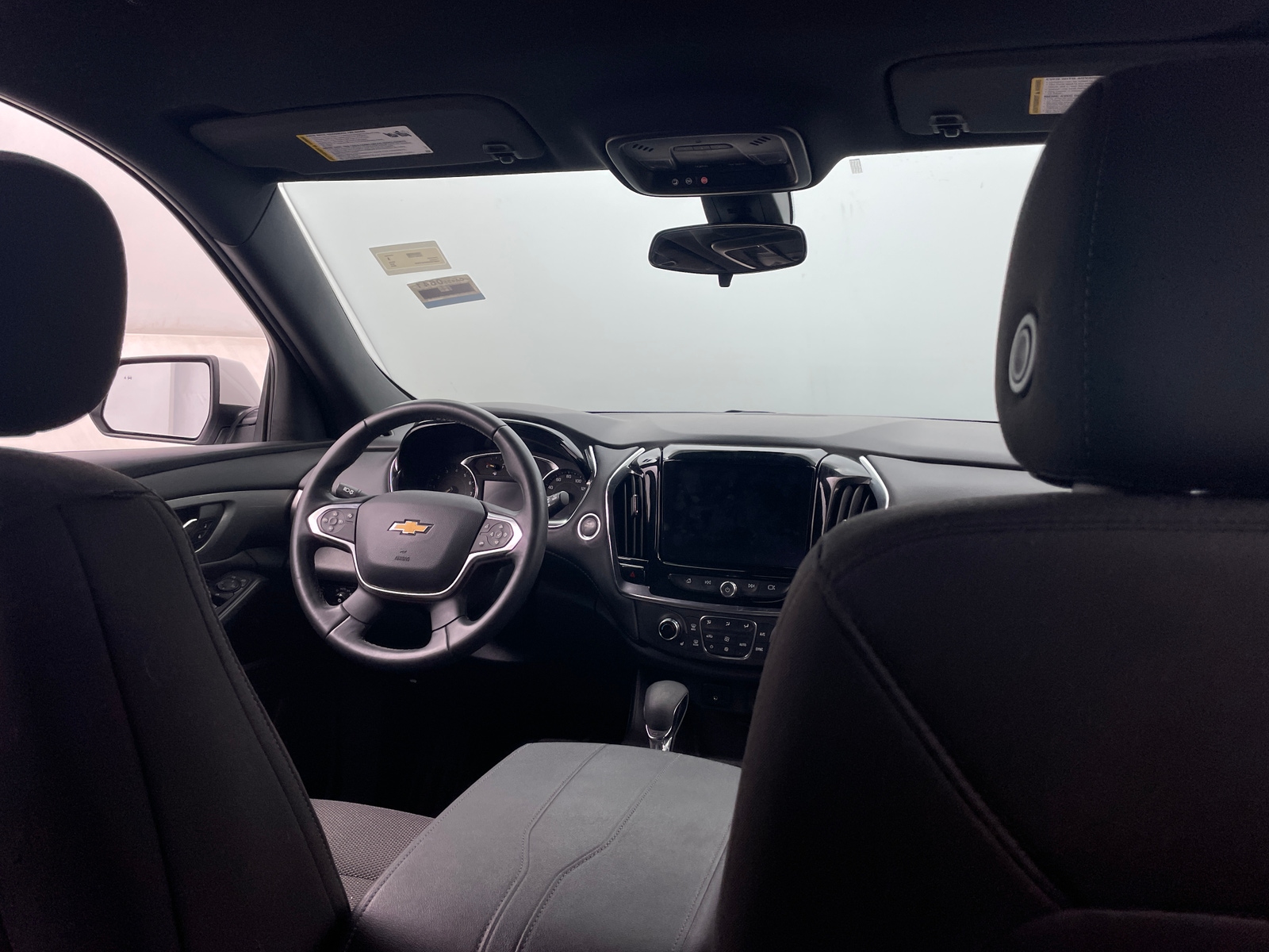 Thumbnail: 2023 Chevrolet Traverse - 3