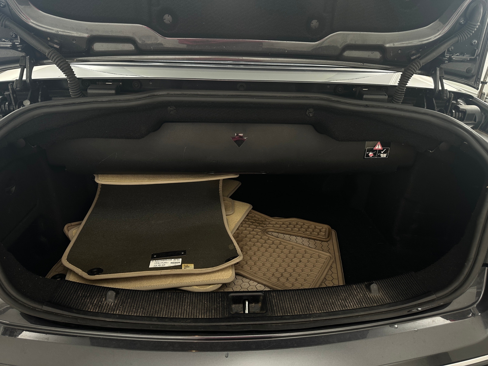 Thumbnail: 2011 Mercedes-Benz E-Class - 4