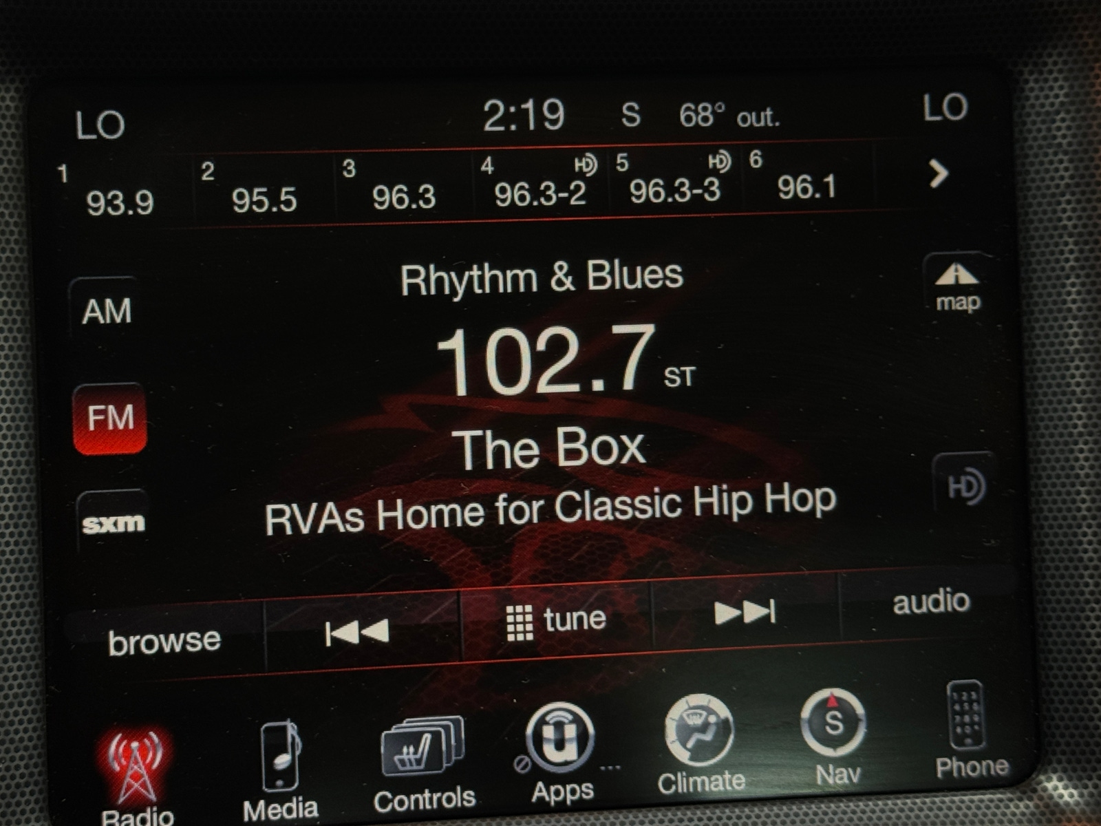 Thumbnail: 2015 Dodge Challenger - 2