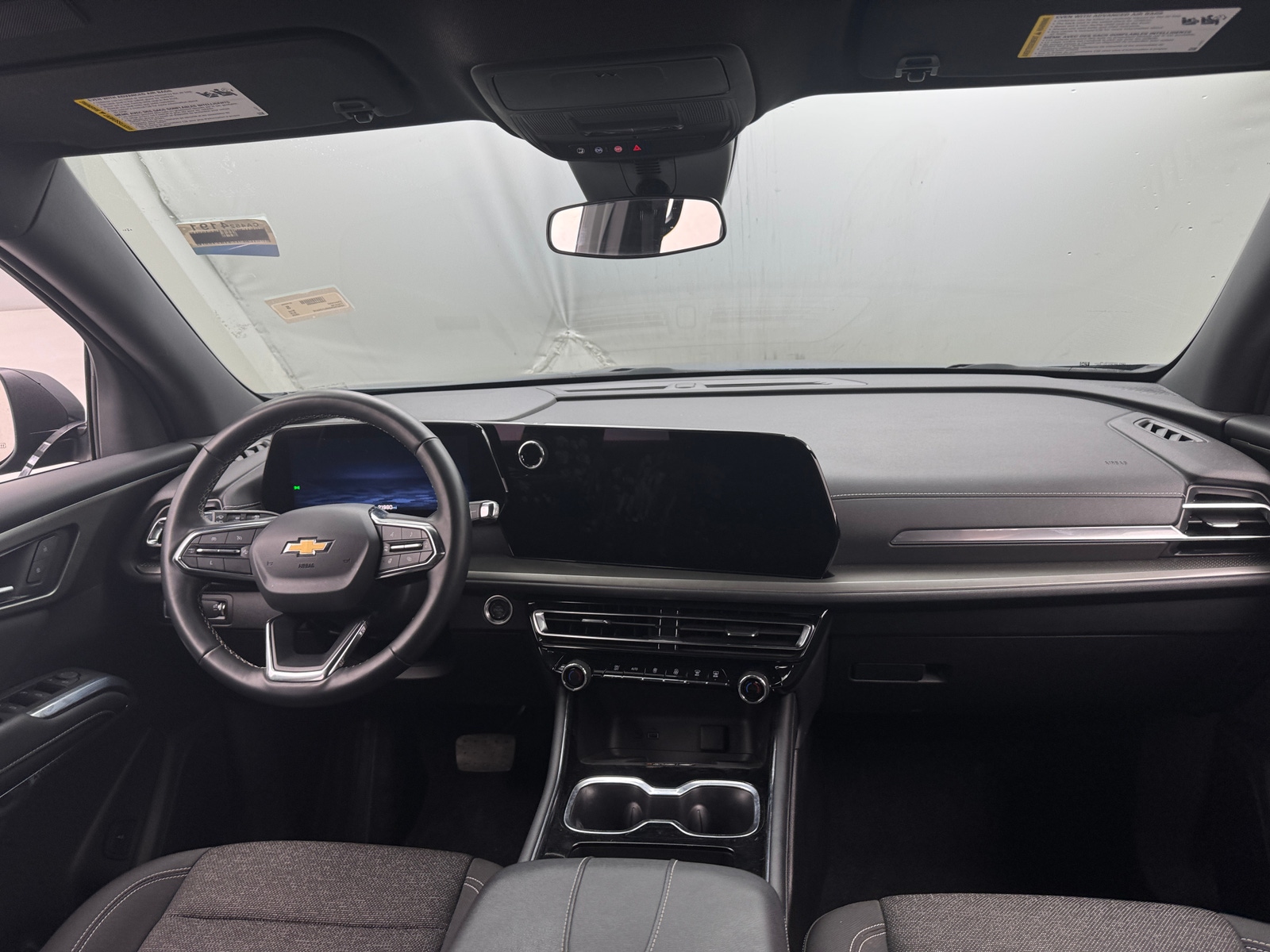 Thumbnail: 2025 Chevrolet Traverse - 3