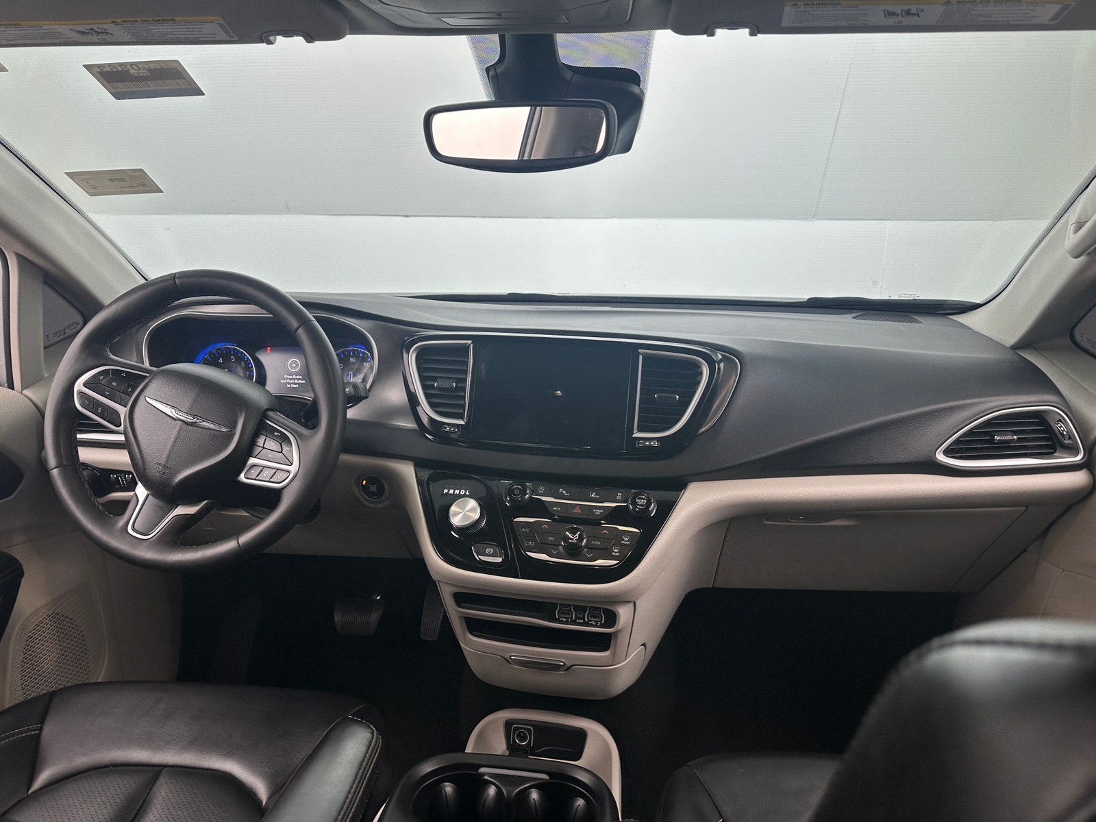 Thumbnail: 2024 Chrysler Pacifica - 2