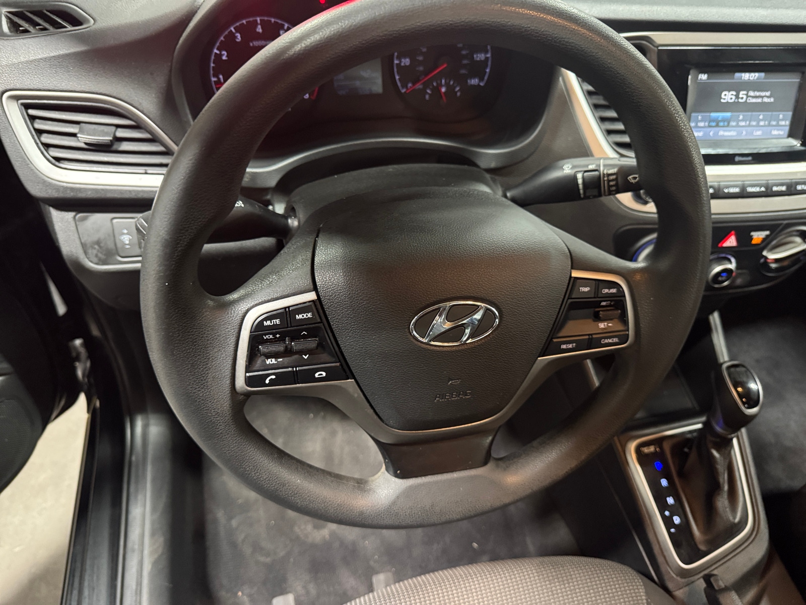 Thumbnail: 2019 Hyundai Accent - 5