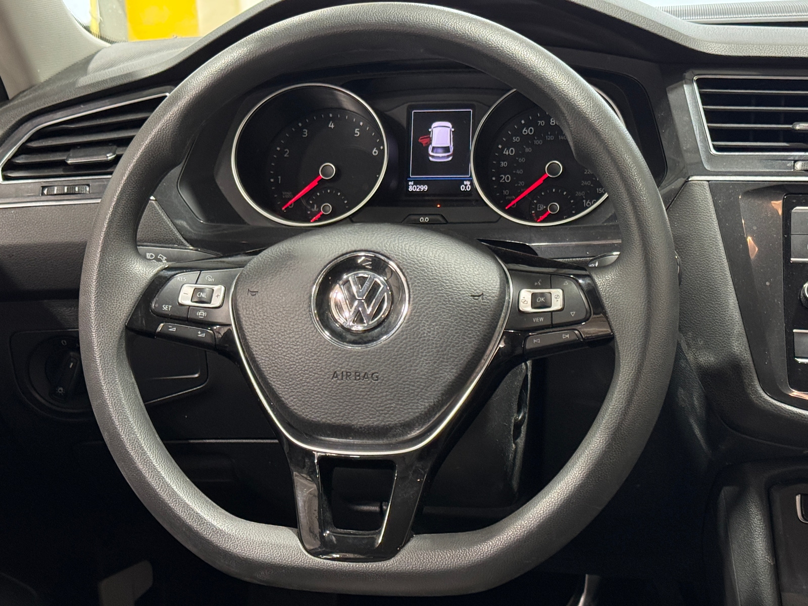 Thumbnail: 2019 Volkswagen Tiguan - 5