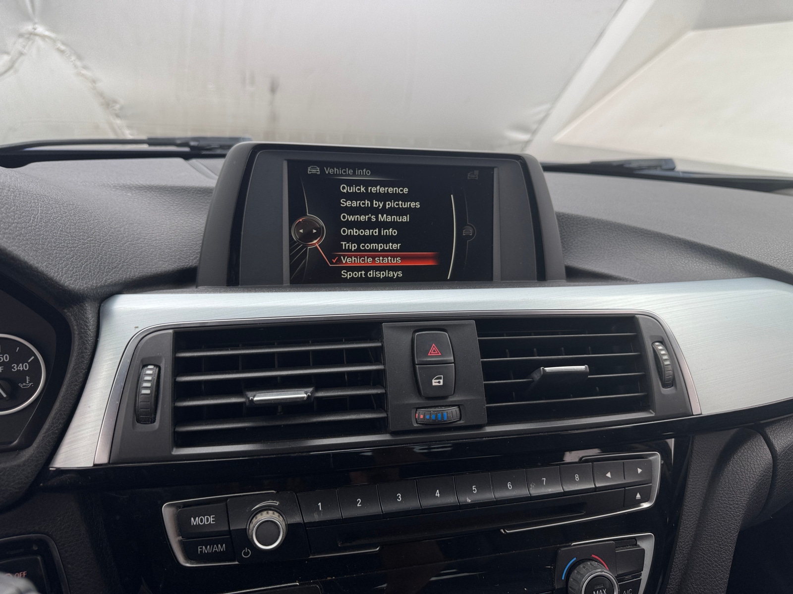 Thumbnail: 2016 BMW 3 Series - 3