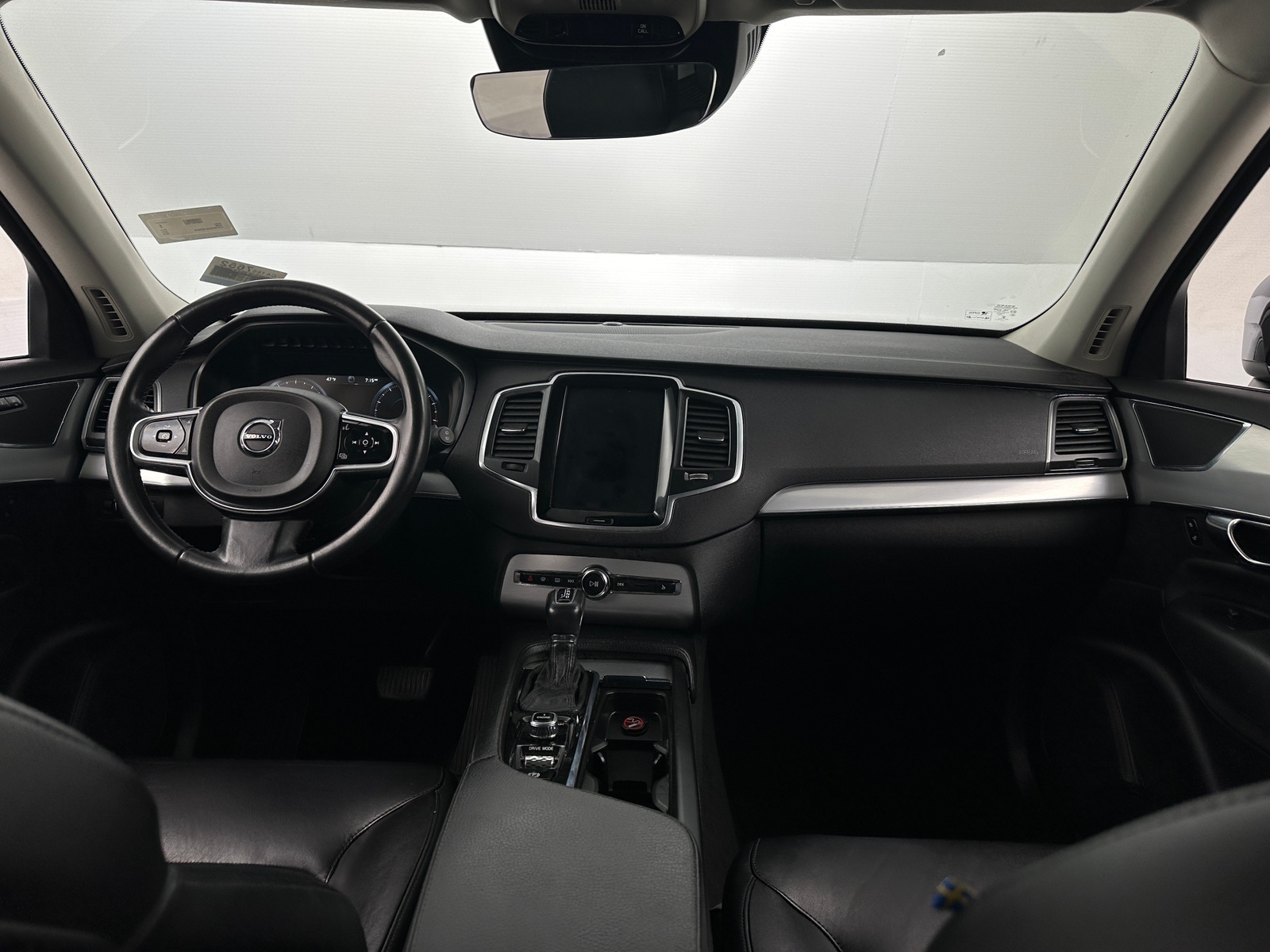 Thumbnail: 2016 Volvo XC90 - 2