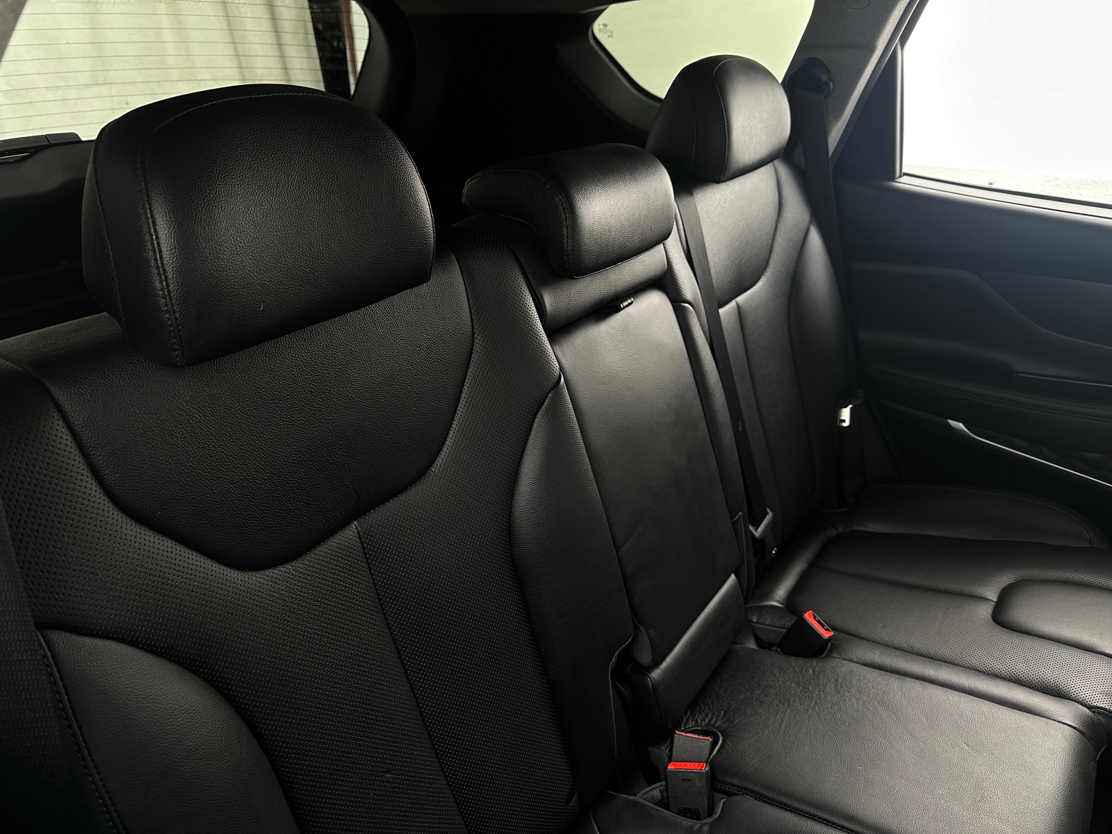 Thumbnail: 2020 Hyundai Santa Fe - 6