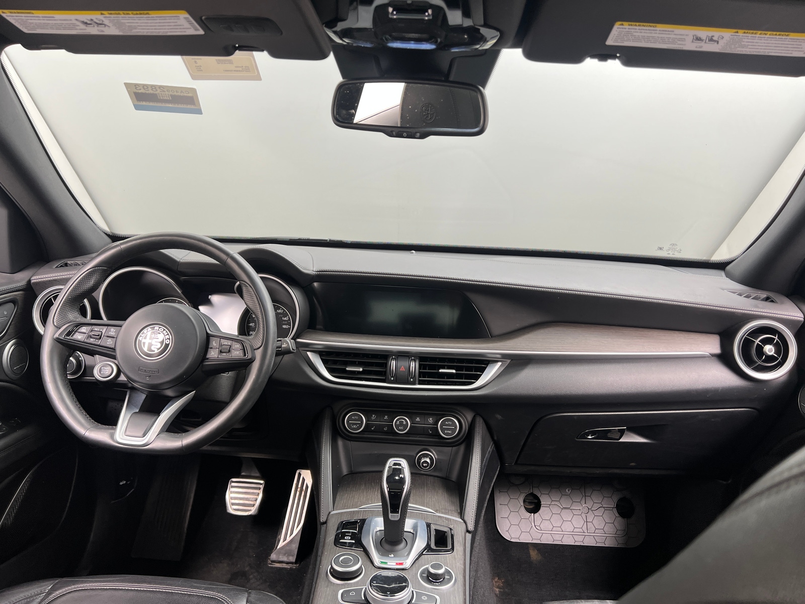 Thumbnail: 2022 Alfa Romeo Stelvio - 2