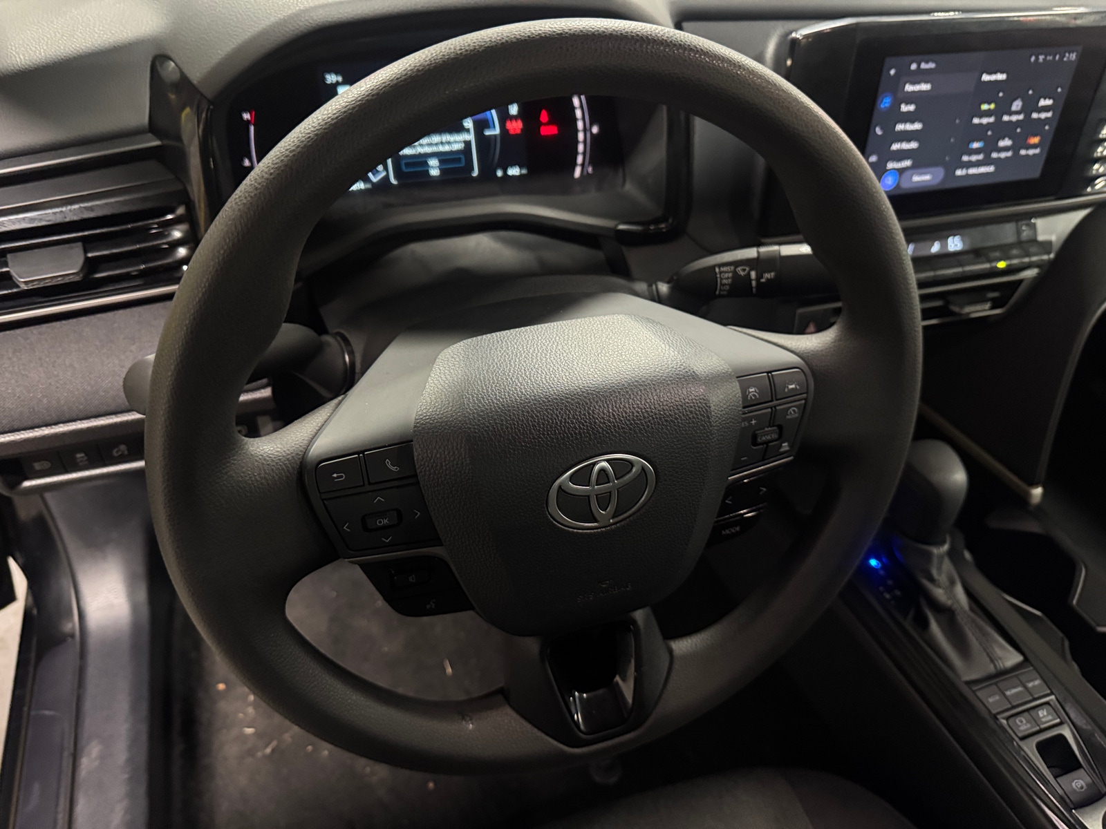 Thumbnail: 2025 Toyota Camry - 5