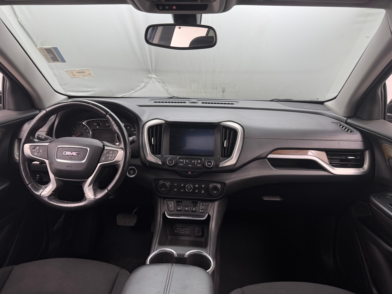 Thumbnail: 2018 GMC Terrain - 3