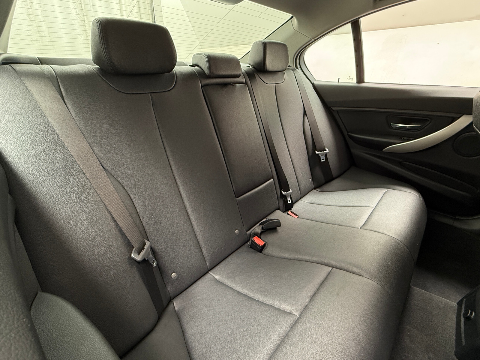 Thumbnail: 2018 BMW 3 Series - 5