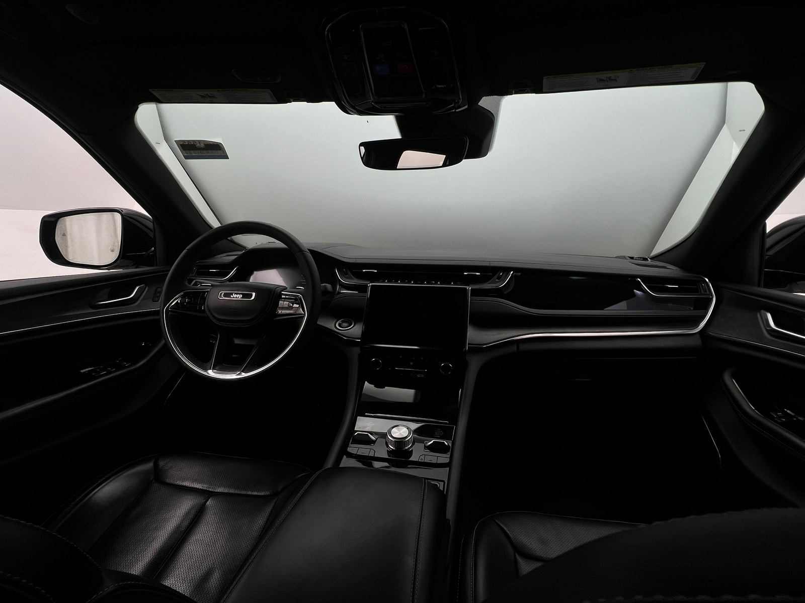 Thumbnail: 2023 Jeep Grand Cherokee - 2