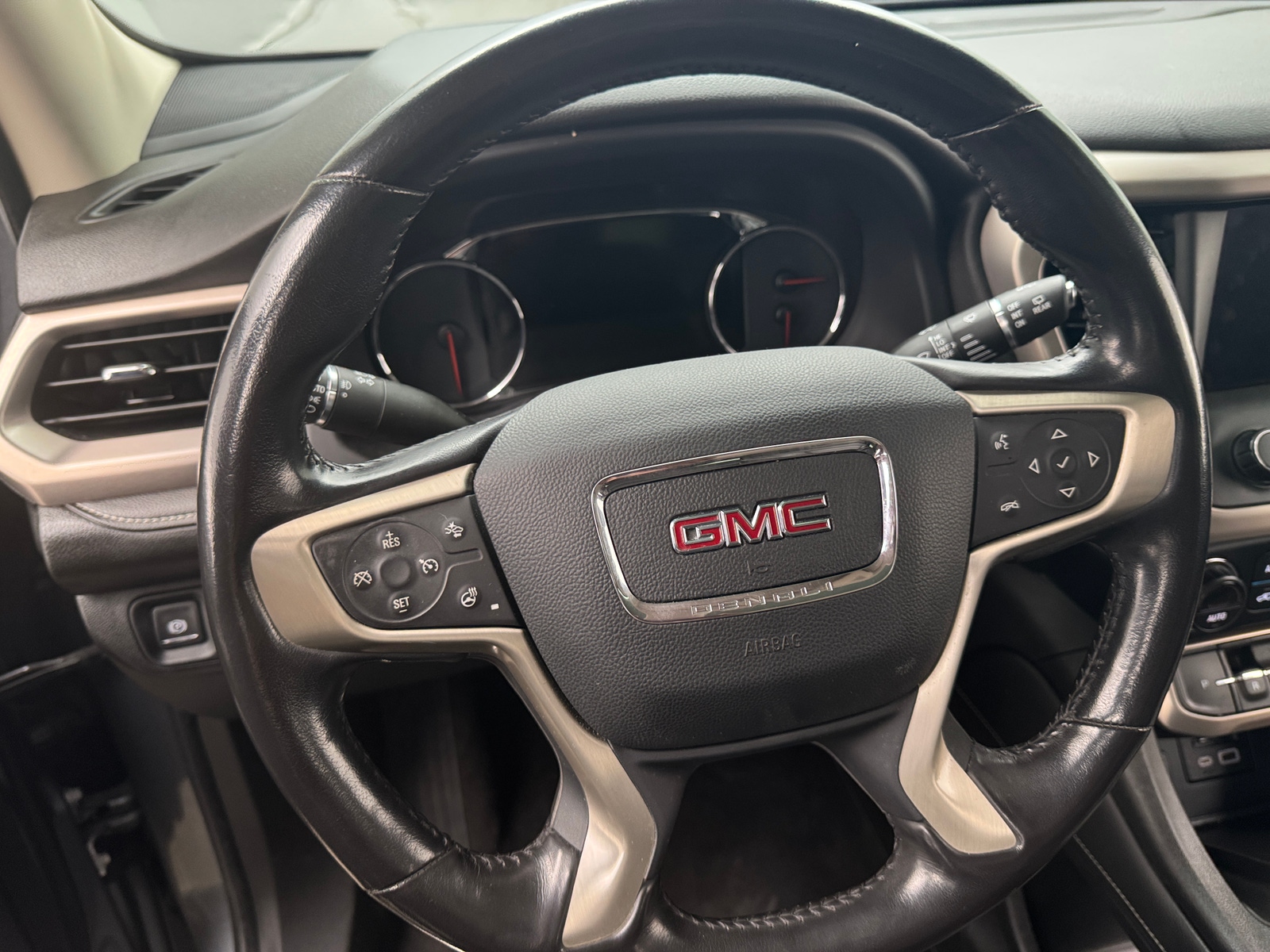 Thumbnail: 2021 GMC Acadia - 4