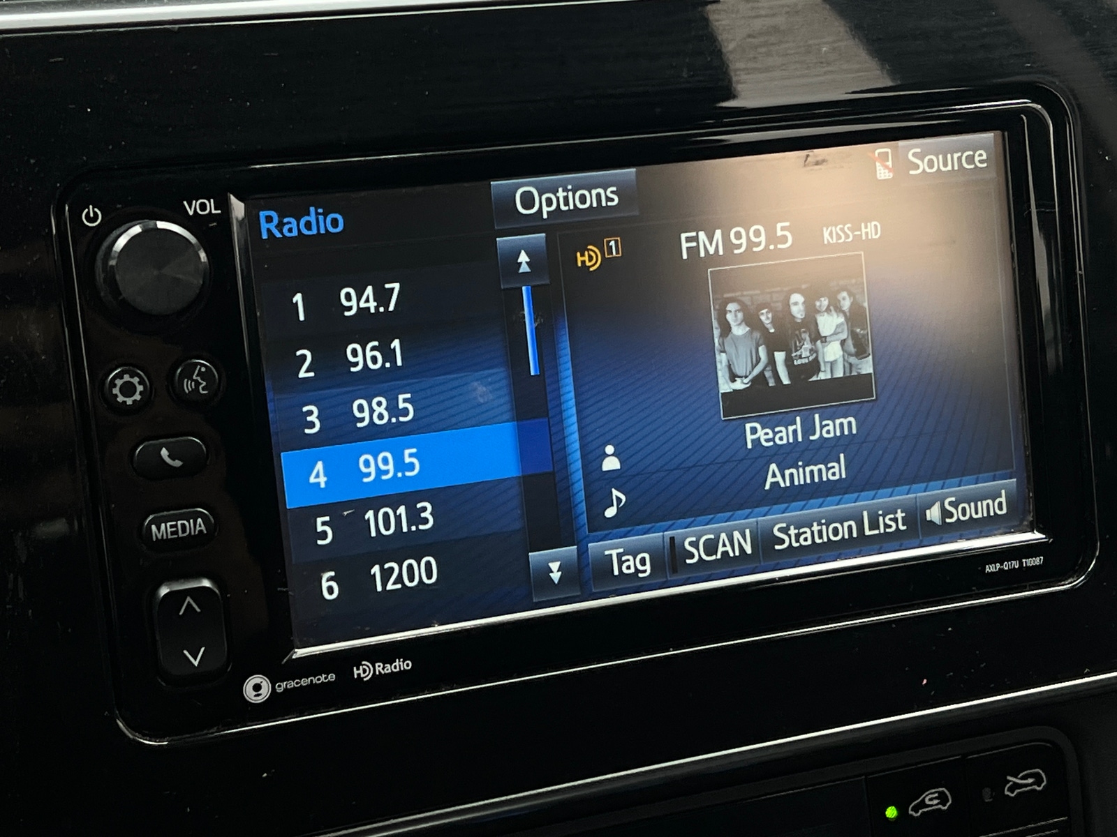 Thumbnail: 2018 Toyota Corolla iM - 4