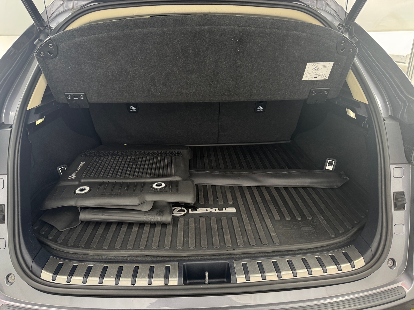 Thumbnail: 2020 Lexus NX - 6