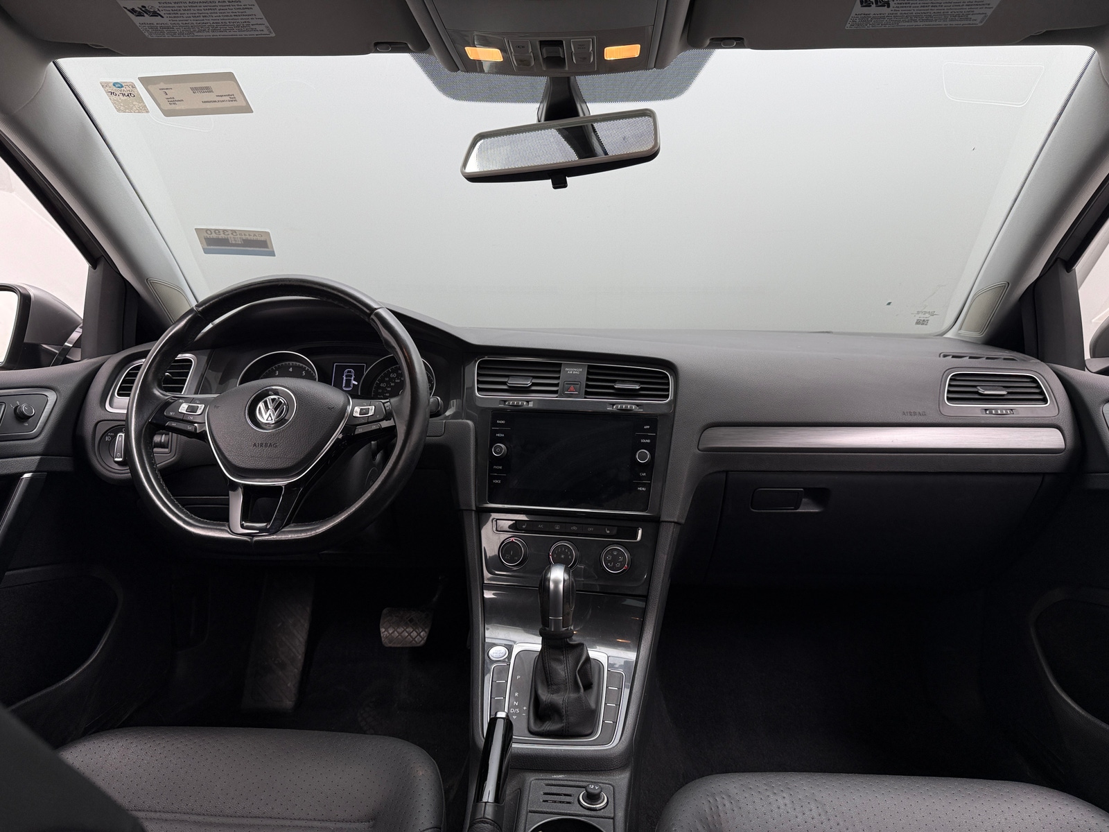 Thumbnail: 2018 Volkswagen Golf - 2