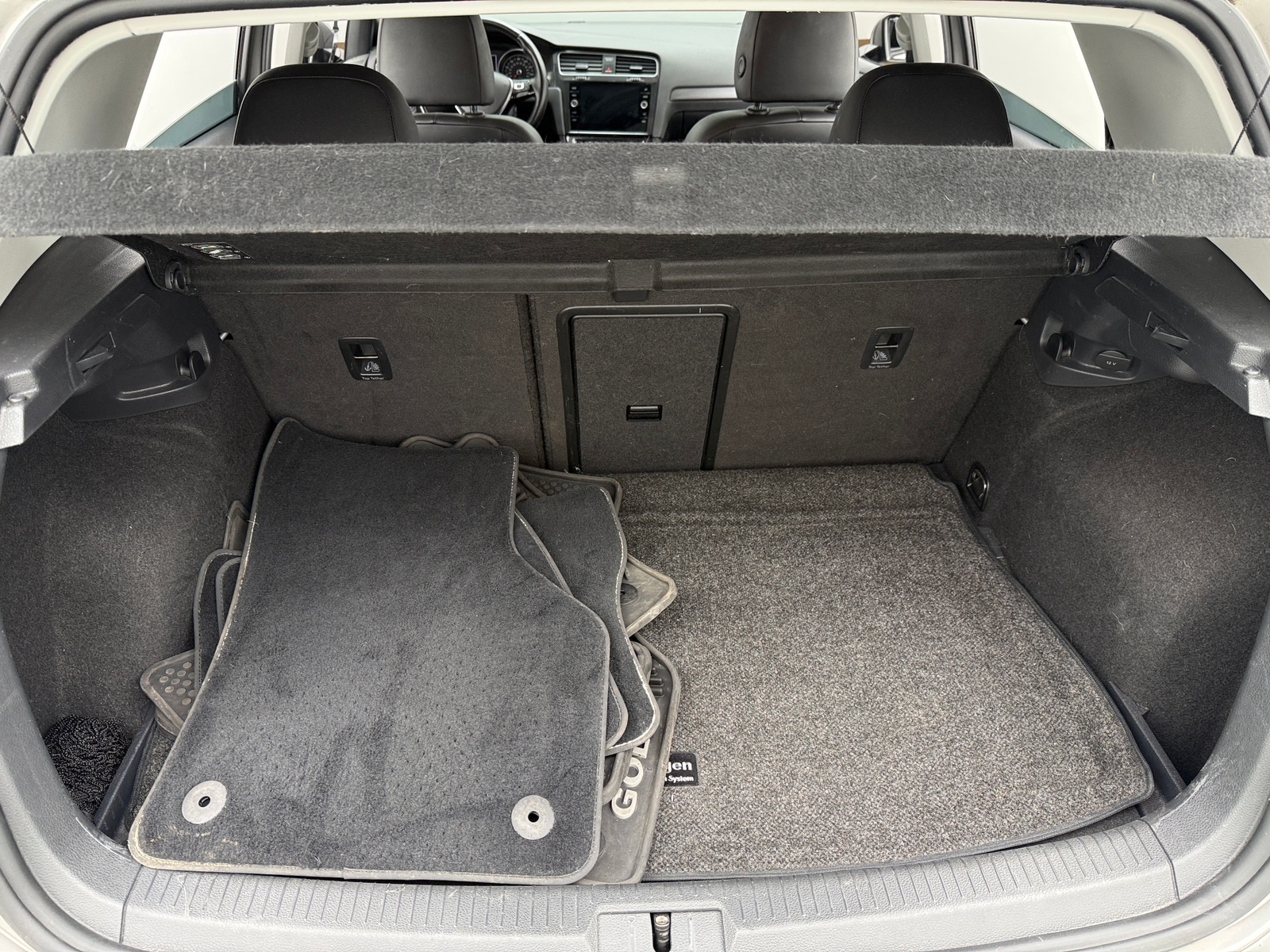 Thumbnail: 2018 Volkswagen Golf - 6