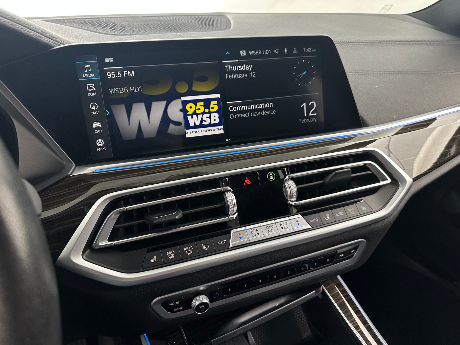 Thumbnail: 2023 BMW X5 - 3