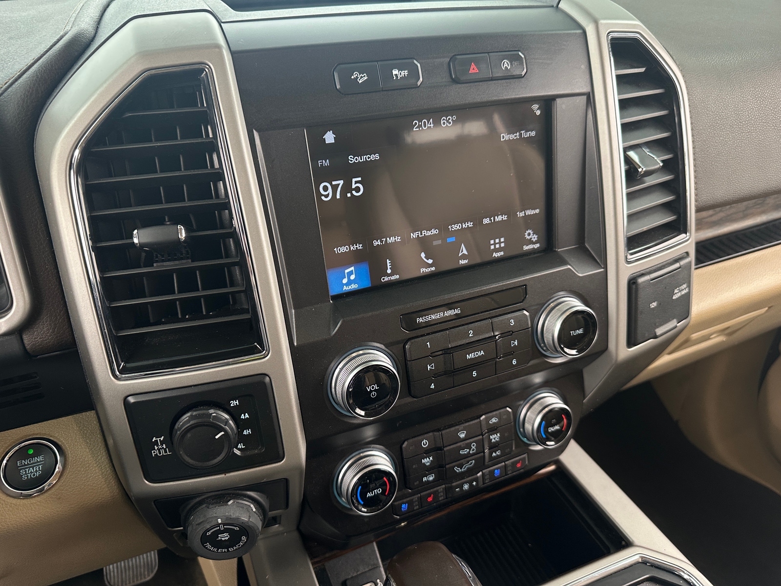 Thumbnail: 2019 Ford Econoline - 3