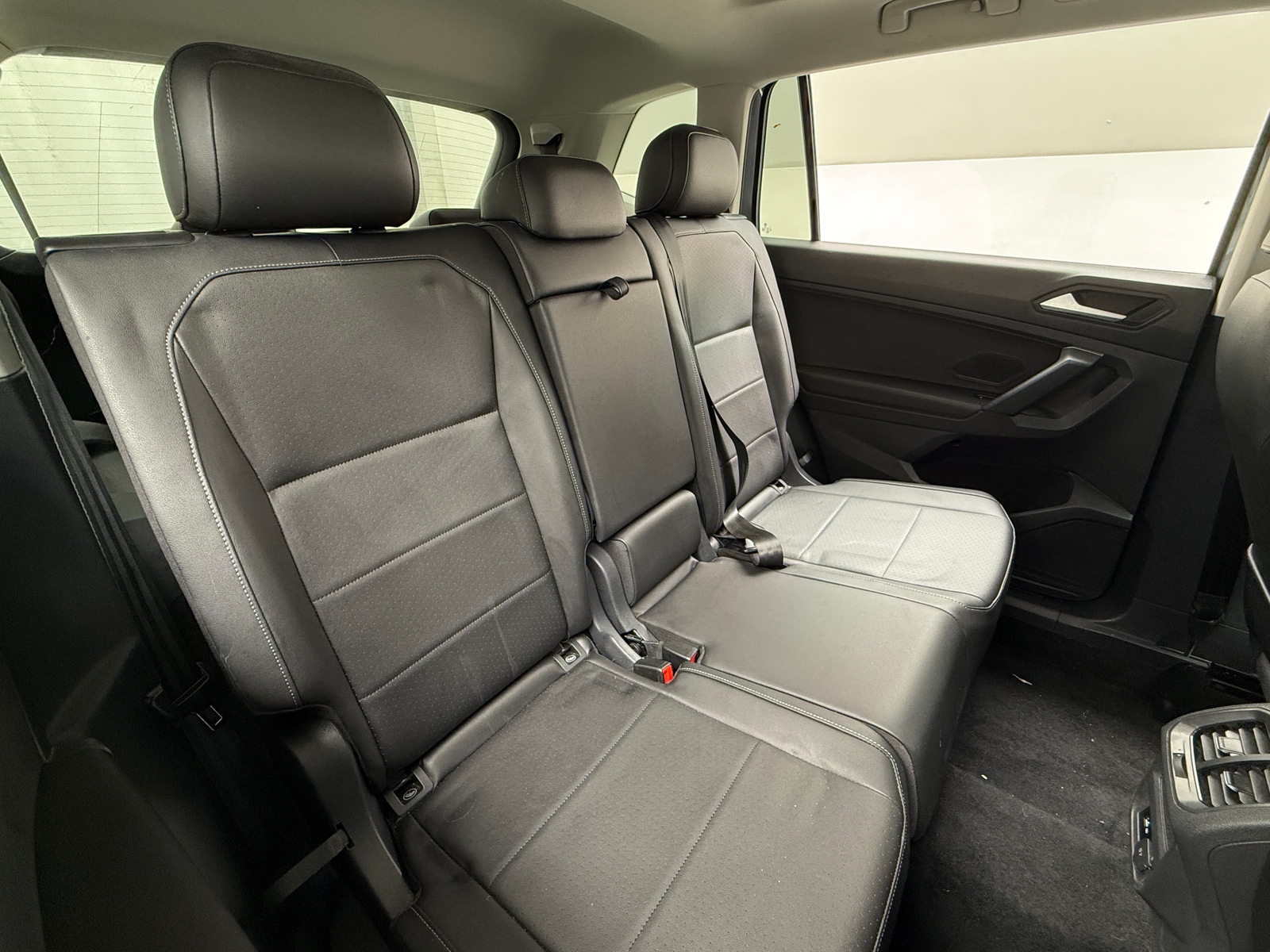 Thumbnail: 2019 Volkswagen Tiguan - 5