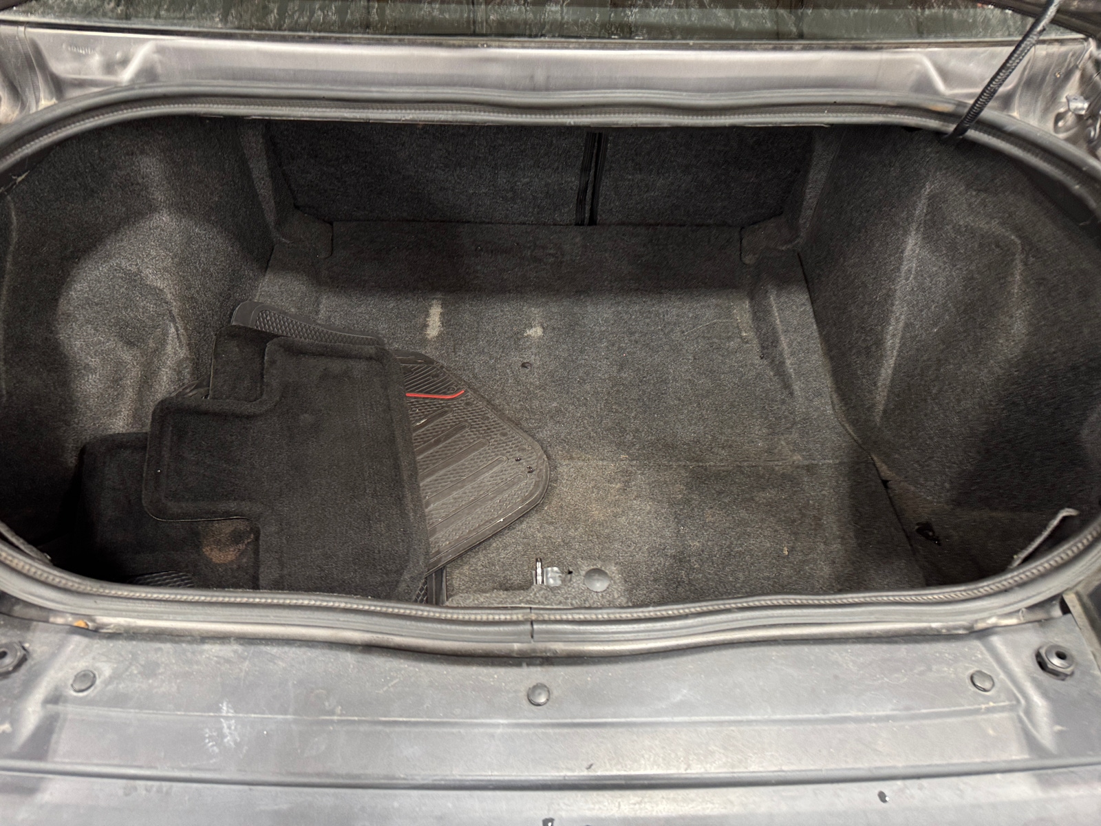 Thumbnail: 2015 Dodge Challenger - 5