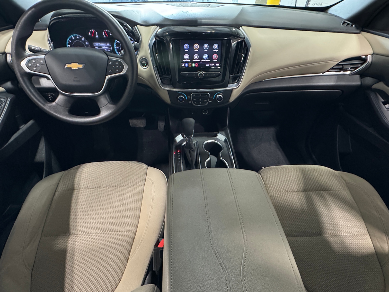 Thumbnail: 2024 Chevrolet Traverse - 3