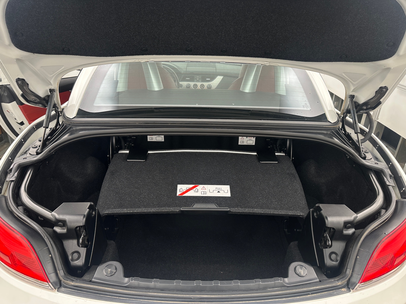 Thumbnail: 2011 BMW Z4 - 5