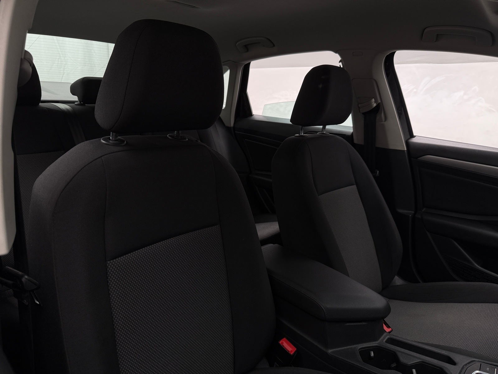 Thumbnail: 2021 Volkswagen Jetta - 2