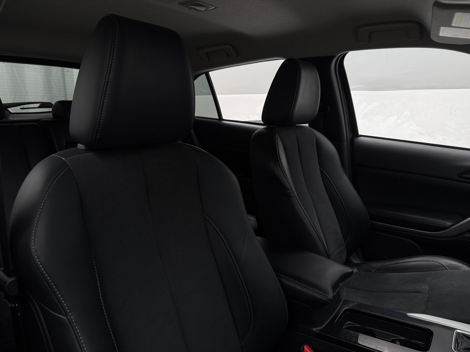 Thumbnail: 2024 Mitsubishi Eclipse Cross - 2