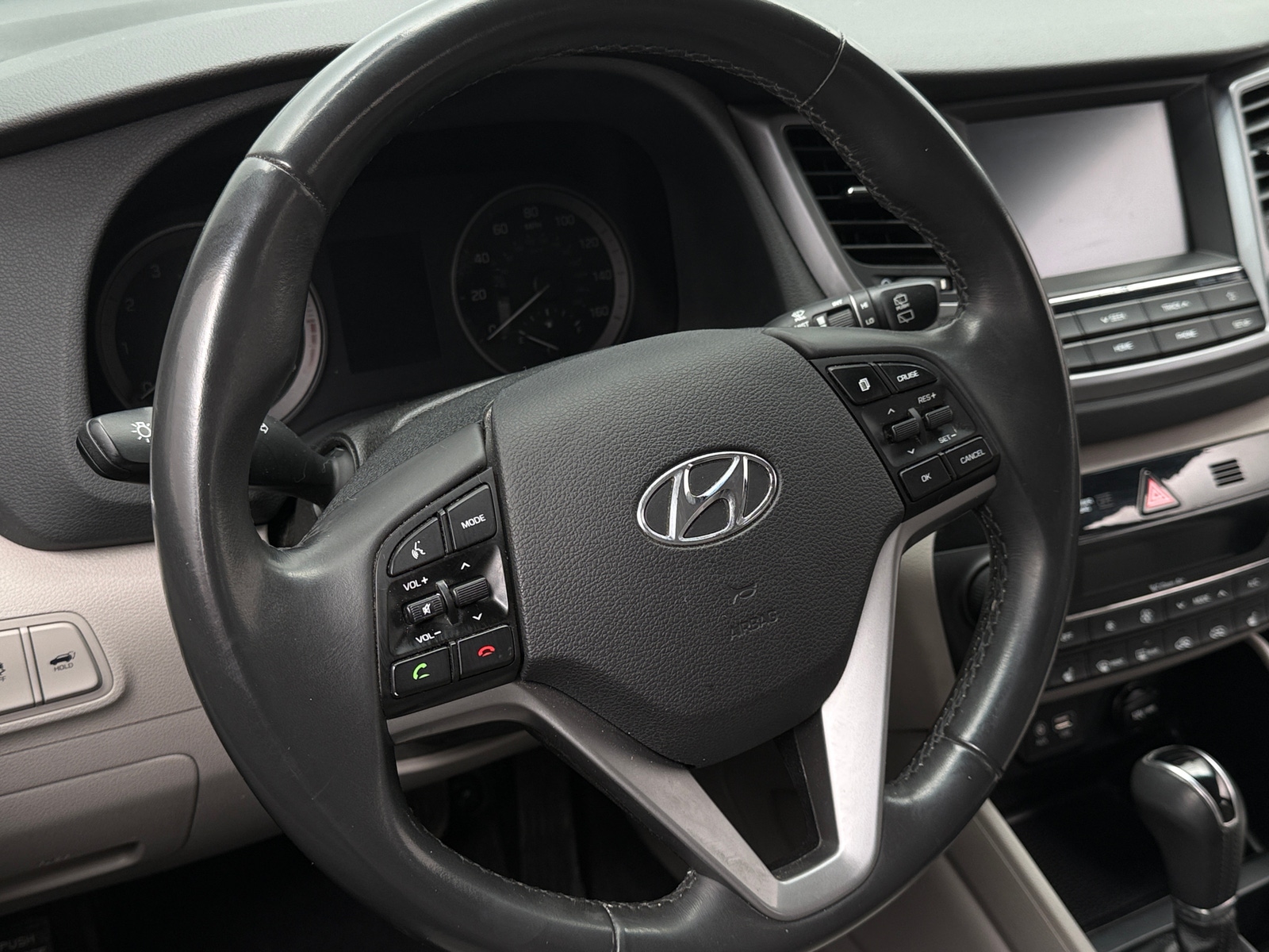 Thumbnail: 2018 Hyundai Tucson - 5