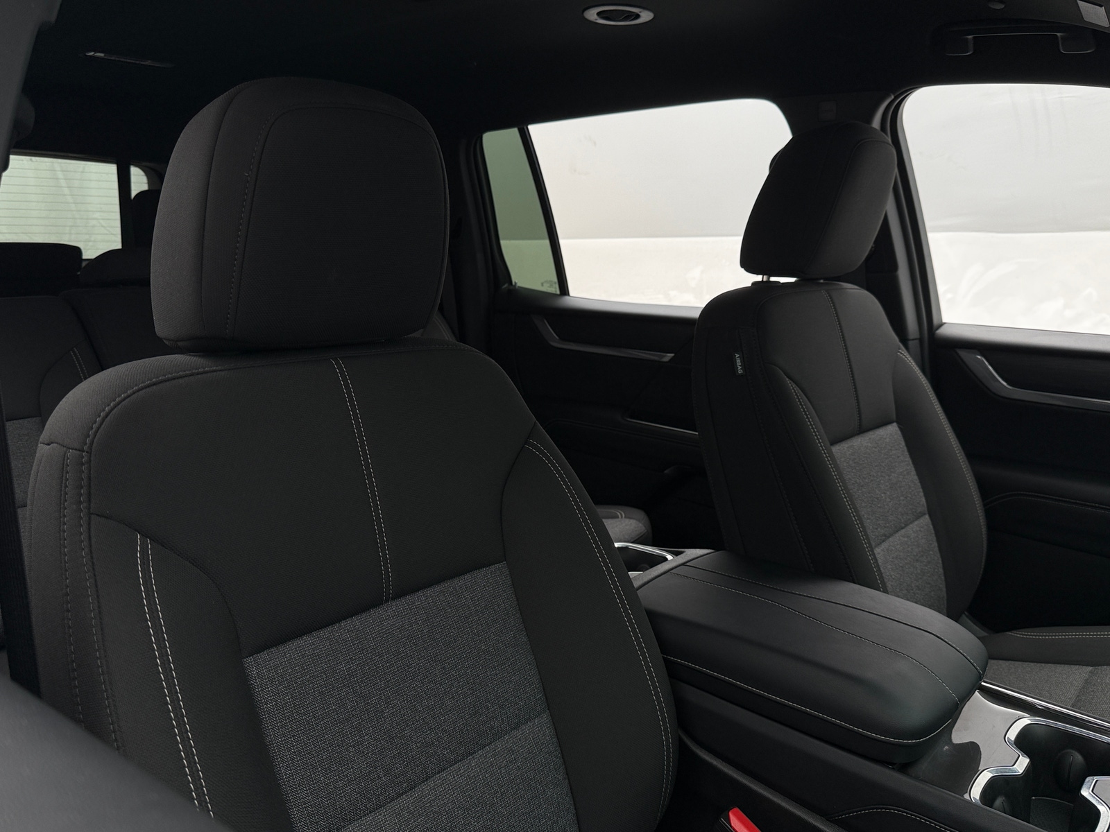 Thumbnail: 2025 GMC Acadia - 2