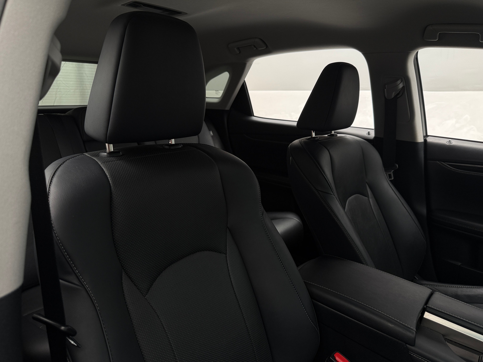 Thumbnail: 2017 Lexus RX - 2