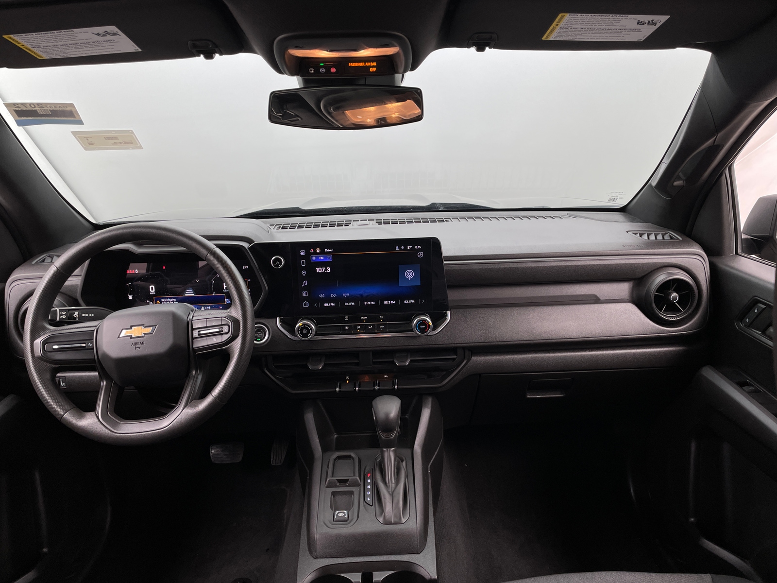 Thumbnail: 2024 Chevrolet Colorado - 3